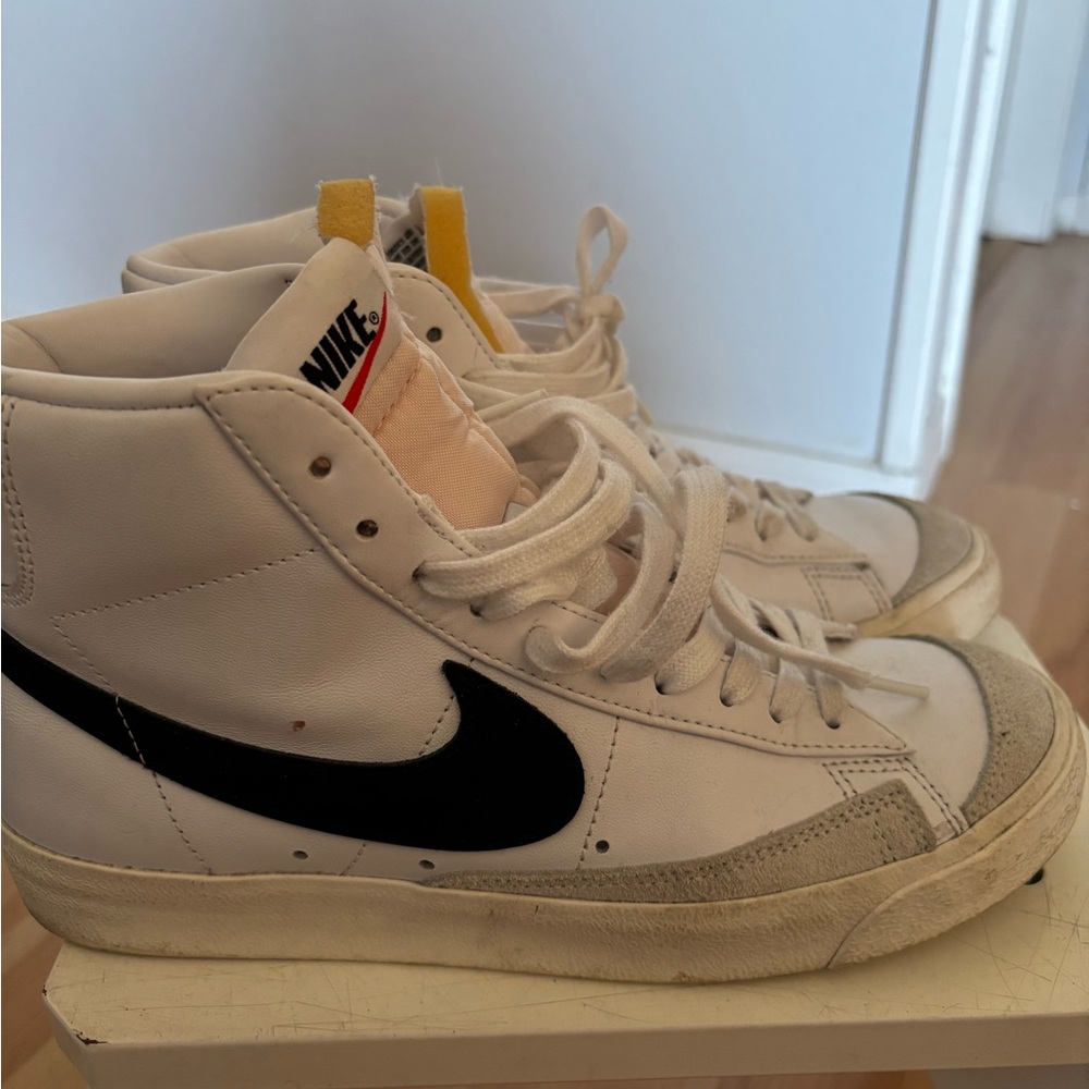 Nike high top blazer Nike White Sneaker Interior Label with Black Swoosh